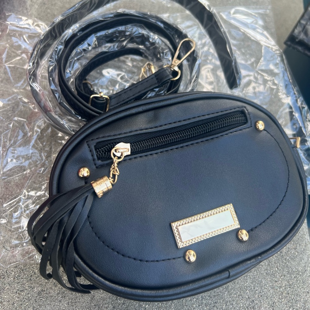 Black Fanny pack